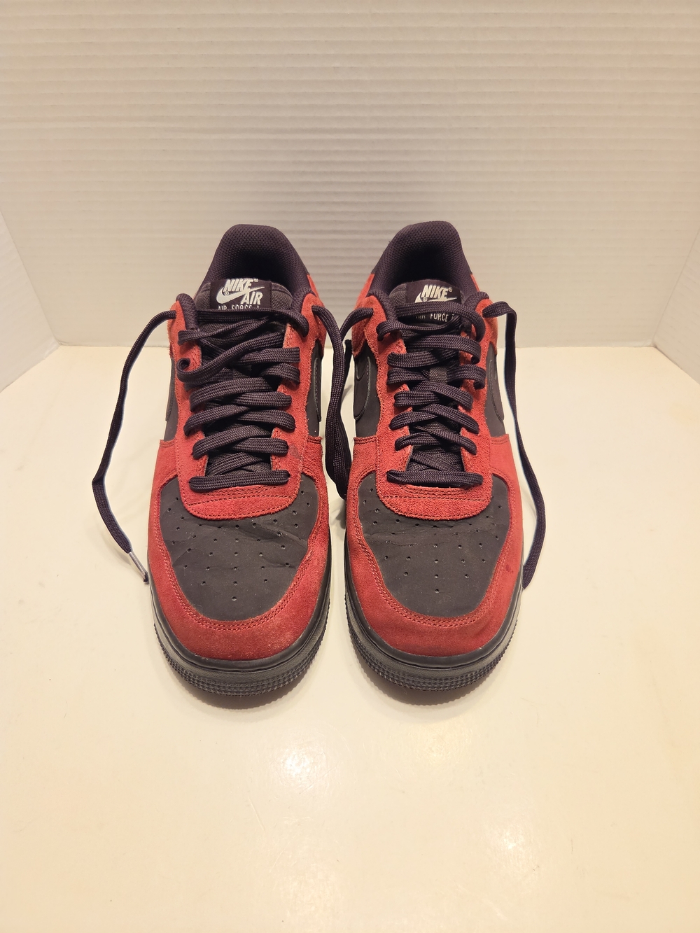 Nike Air Force 1 07 Men's Size 9.5 Low Port Wine Burgundy Sneakers 820266-605